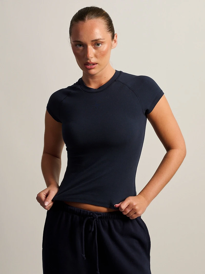 HARLOW ESSENTIAL RAGLAN TEE