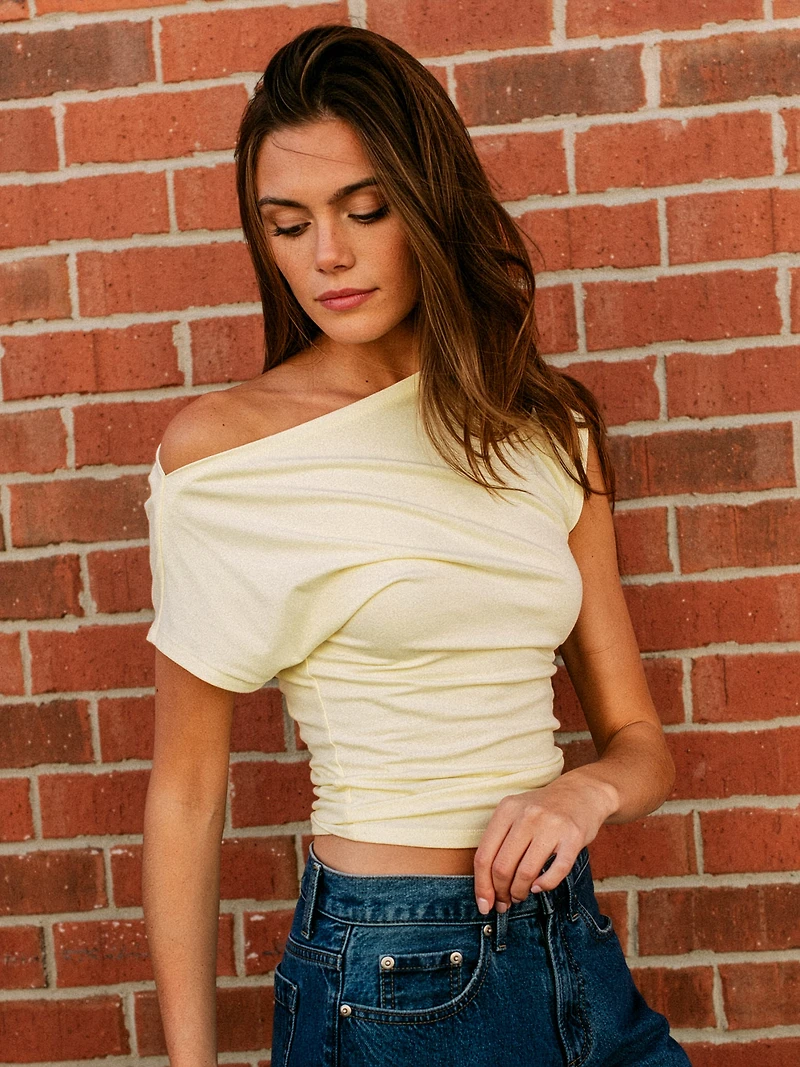 HARLOW SLOANE TEE - YELLOW