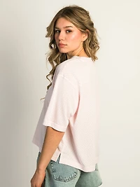 HARLOW PINNY TEE - BABY PINK