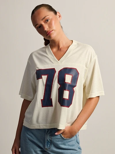 HARLOW PINNY TEE - OFF WHITE