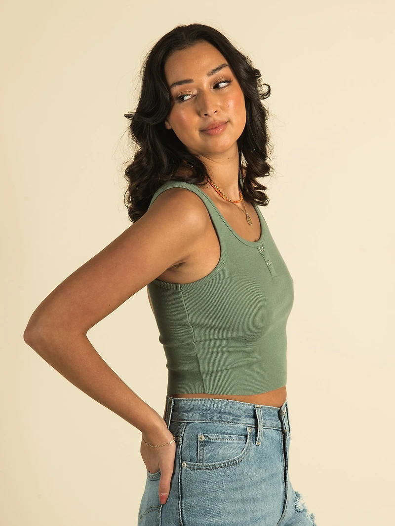 HARLOW SNAP HENLEY TANK TOP - CLEARANCE