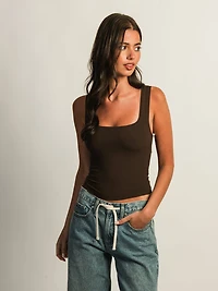 HARLOW ESSENTIAL LUXE TANK TOP - CHOCOLATE