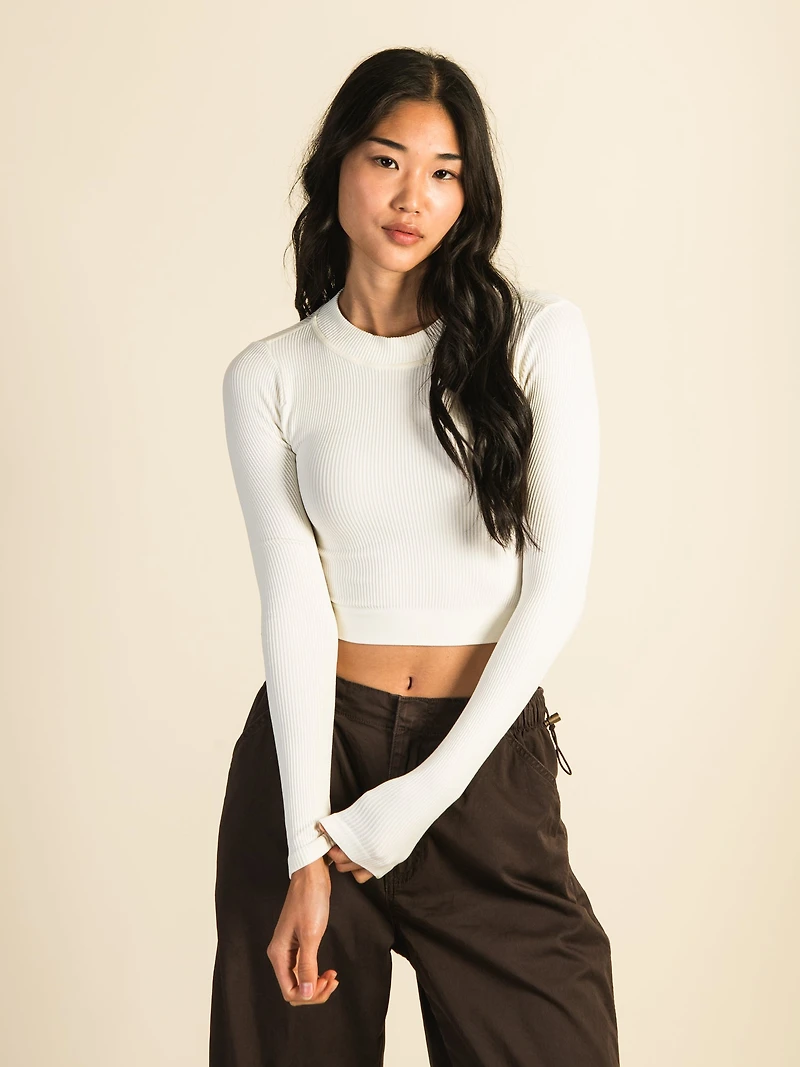 HARLOW SEAMLESS LONG SLEEVE MOCKNECK - CREAM CLEARANCE