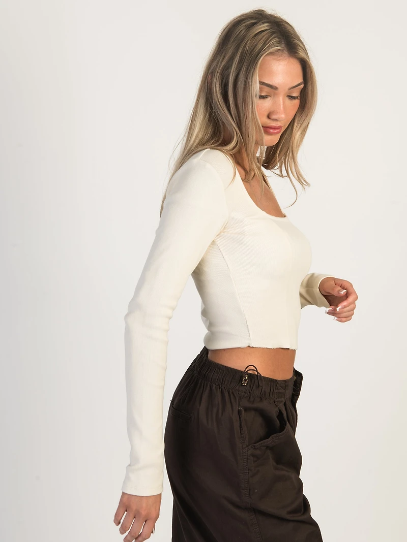 HARLOW SQUARE NECK LONGSLEEVE - CREAM CLEARANCE