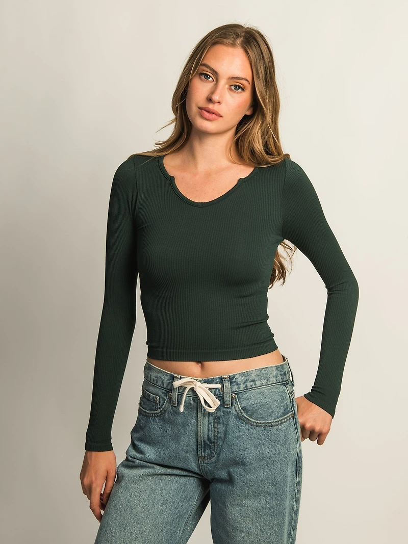 HARLOW HARPER NOTCH LONG SLEEVE TEE