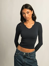 HARLOW HARPER NOTCH LONG SLEEVE TEE