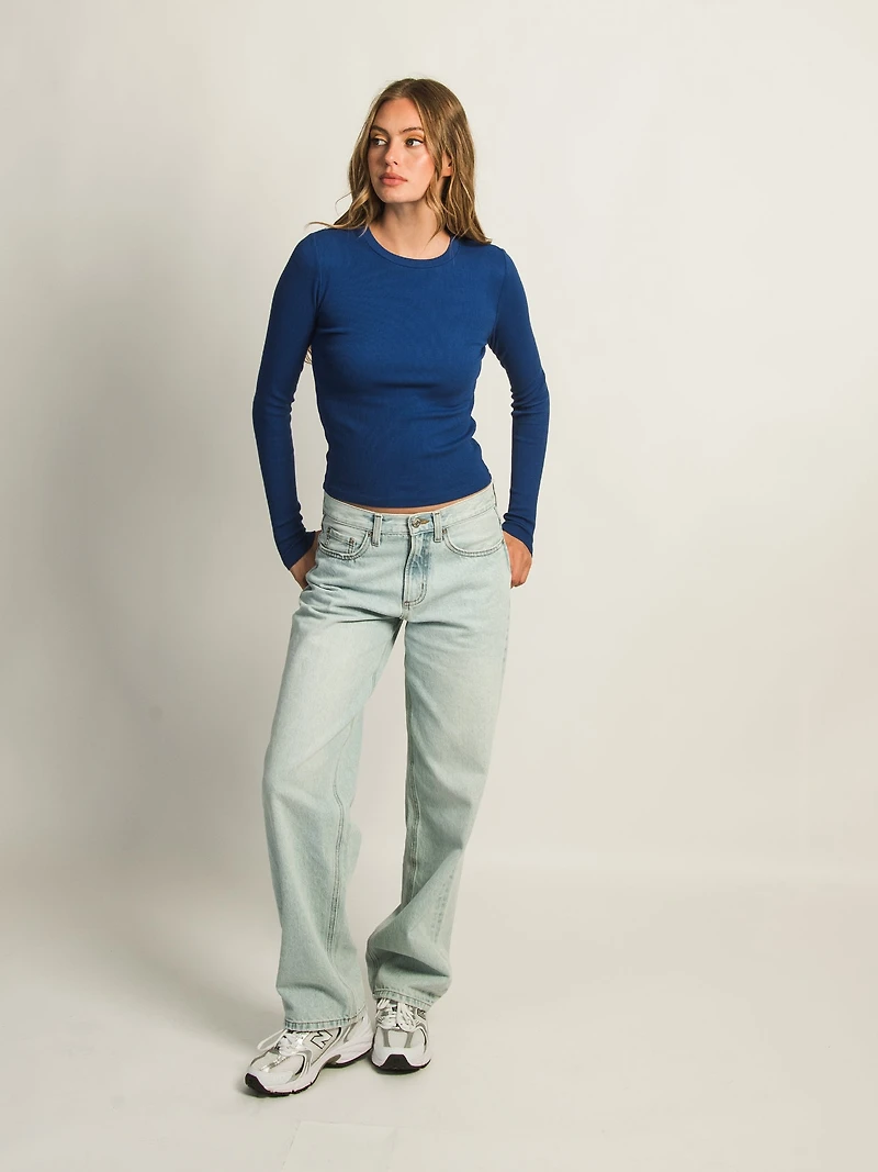 HARLOW ESSENTIAL CREWNECK LONG SLEEVE TEE