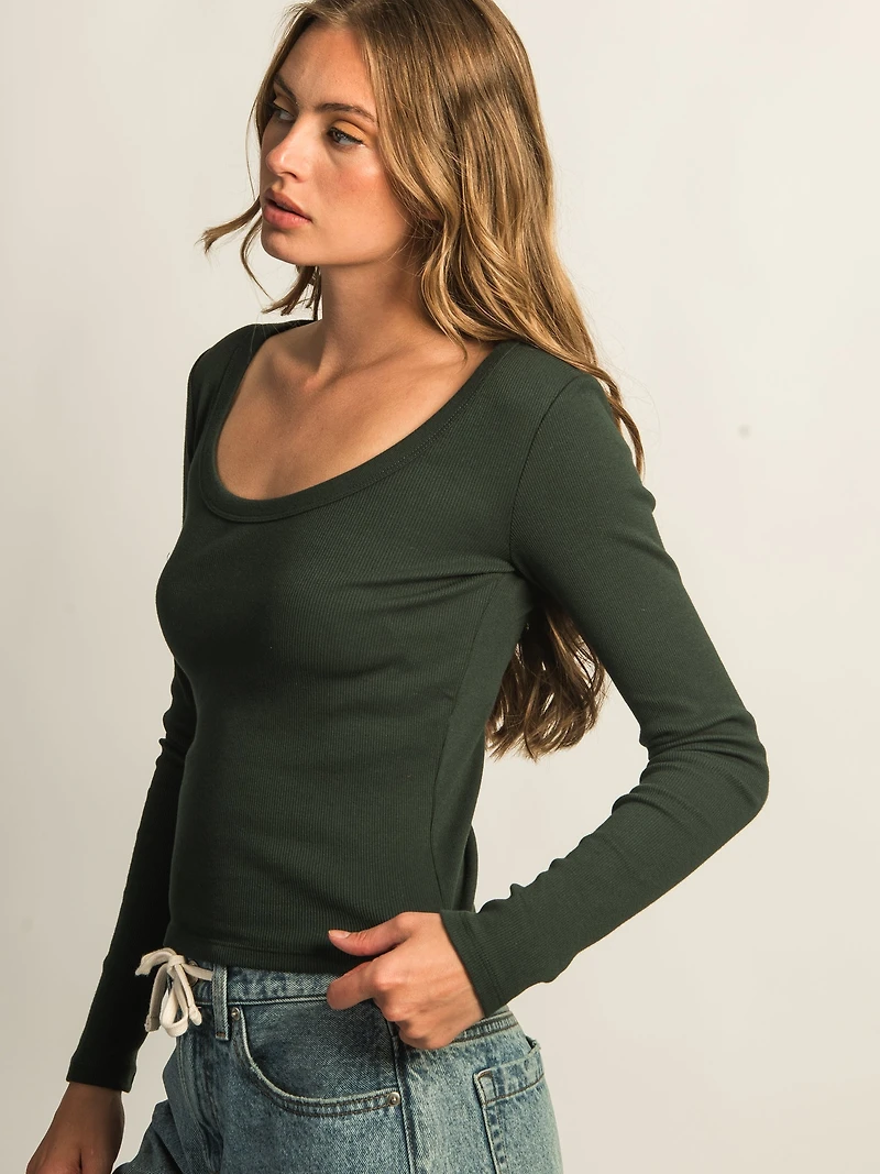 HARLOW ESSENTIAL LONG SLEEVE SCOOP NECK