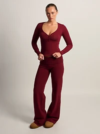 HARLOW GIA HENLEY LONG SLEEVE - BURGANDY