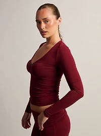 HARLOW GIA HENLEY LONG SLEEVE - BURGANDY