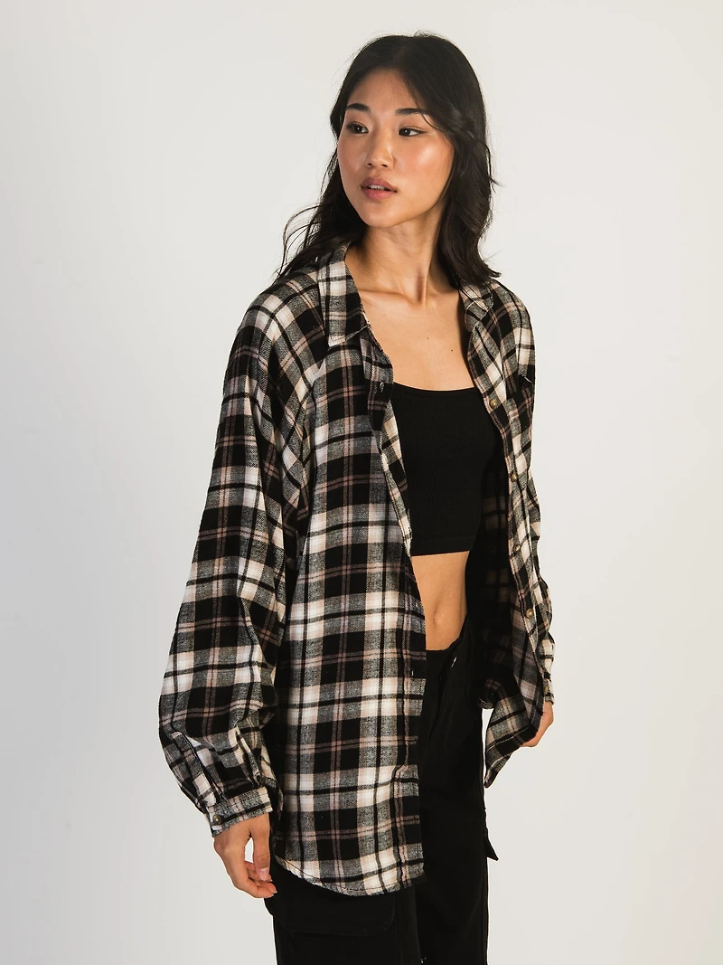 HARLOW KENDALL OVERSIZED FLANNEL - BLACK CLEARANCE