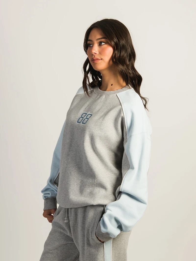 HARLOW ROXY EMBROIDERED CREWNECK