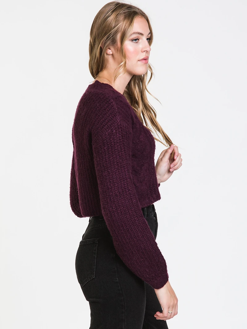 WOMENS CABLE CROPPED CARDI