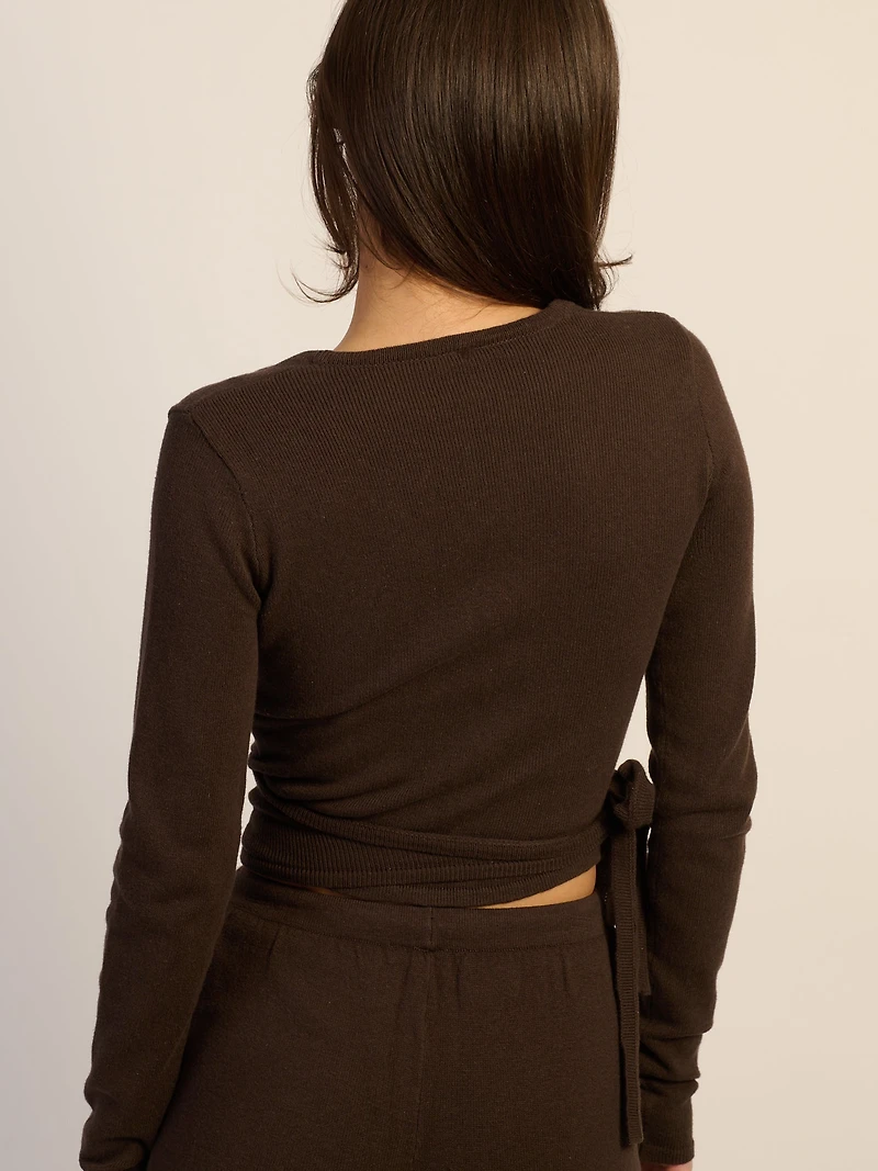 HARLOW GIA WRAP SWEATER - CHOCOLATE