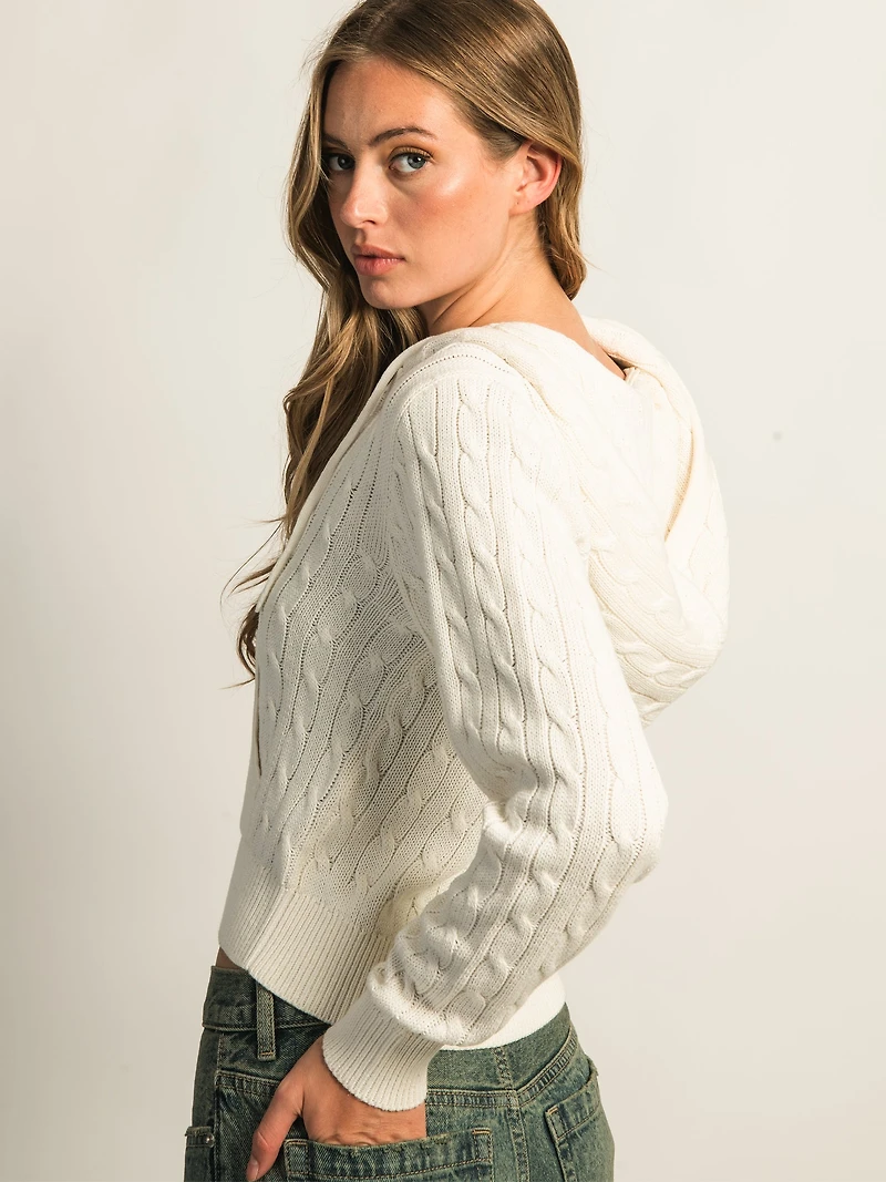 HARLOW MAUDE CABLE KNIT ZIP-UP - OFF WHITE
