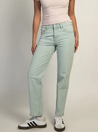 HARLOW MID-RISE STRAIGHT JEAN