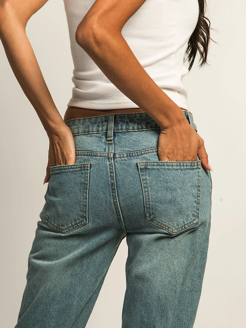 JEAN DROIT TAILLE MI-HAUTE HARLOW