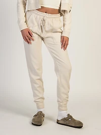 HARLOW HIGH RISE FLEECE JOGGER - CREAM CLEARANCE
