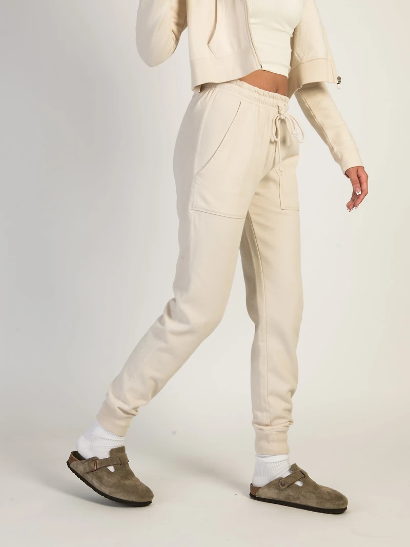 HARLOW HIGH RISE FLEECE JOGGER - CREAM CLEARANCE