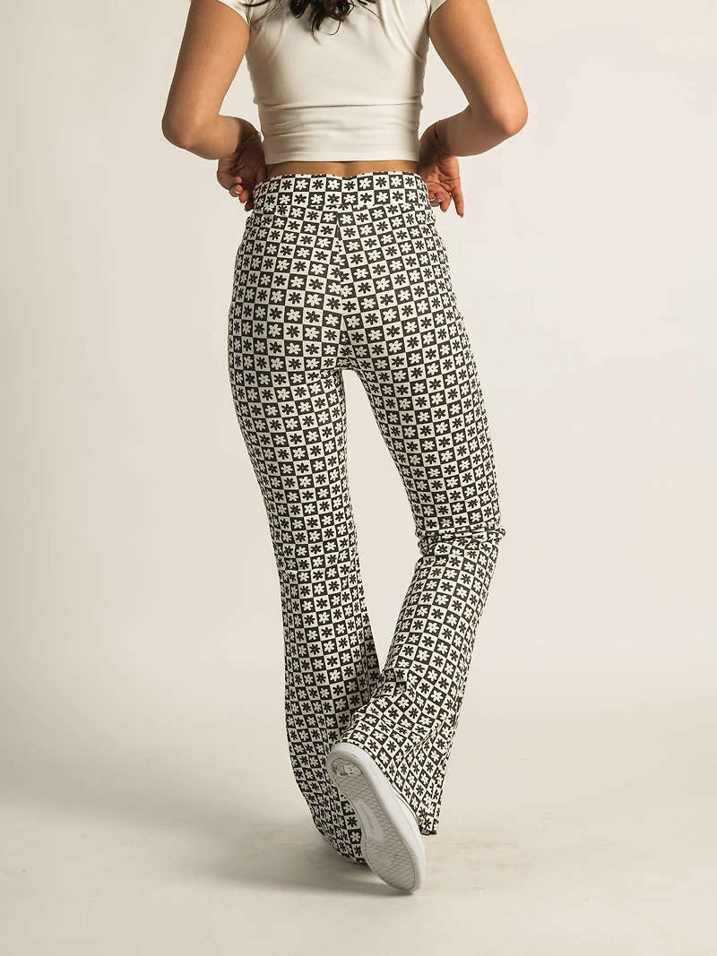 HARLOW HIGHRISE PRINT FLARE PANT - CLEARANCE