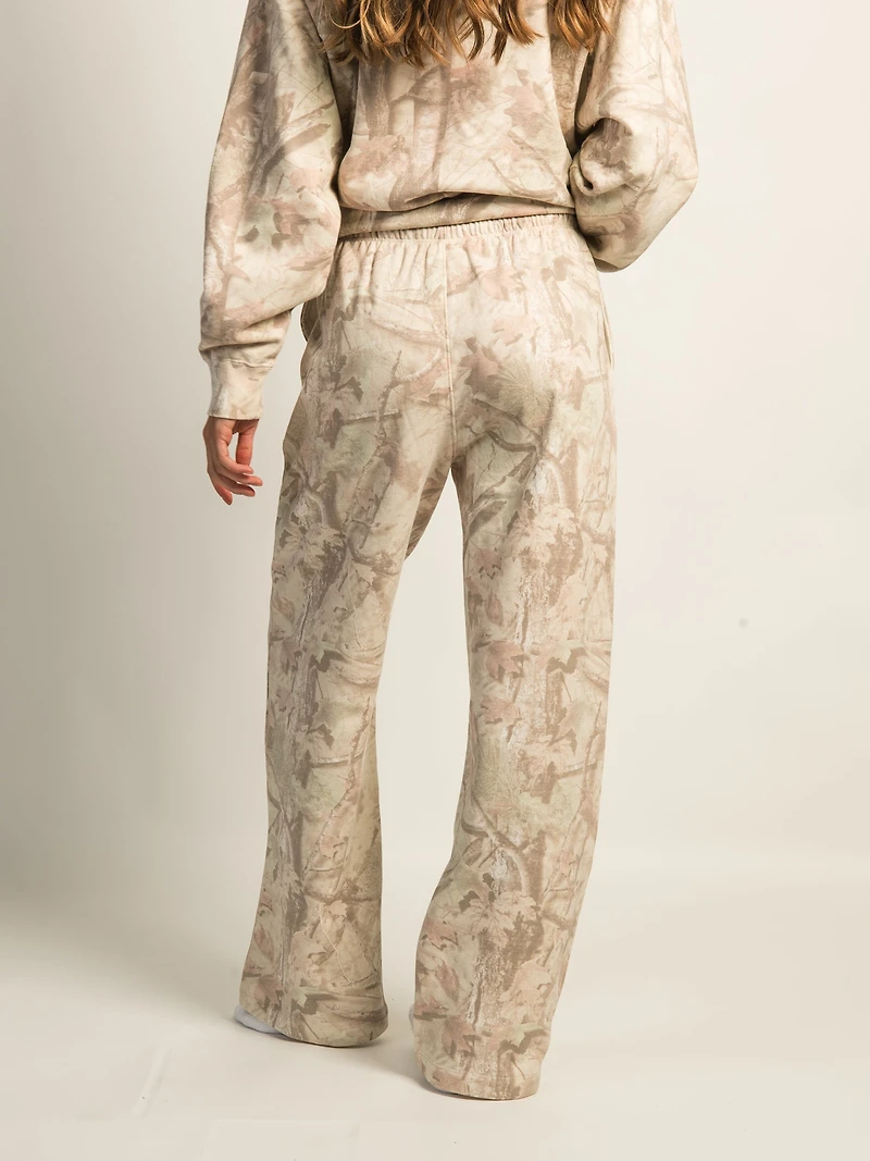 HARLOW STELLA STRGHT LEG CAMO SWEATPANTS