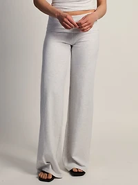 HARLOW ESSENTIAL PANTALON LARGE À PLIS - NUAGE