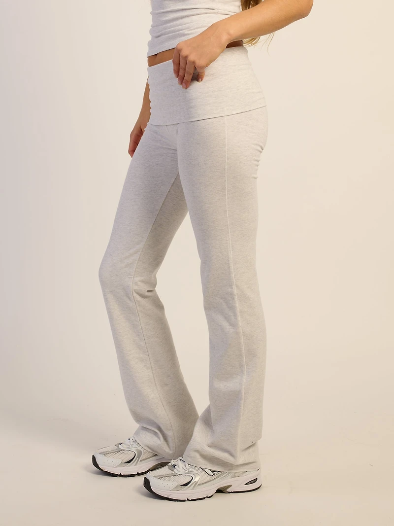 HARLOW ESSENTIAL FOLDOVER PANT - CLOUD