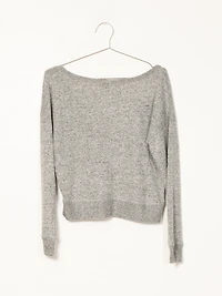 VIVENNE V-NECK - CLEARANCE