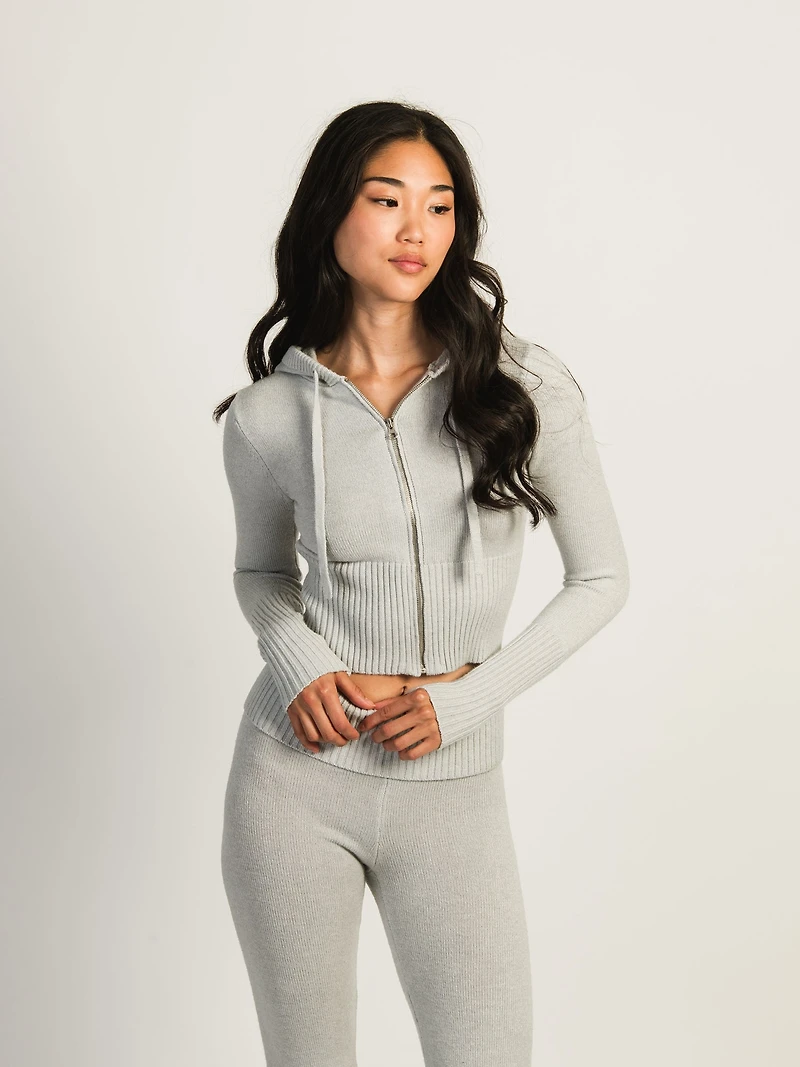 HARLOW BROOKE SWEATER - CLOUD CLEARANCE