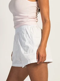 HARLOW EMILY SHORT - WHITE CLEARANCE