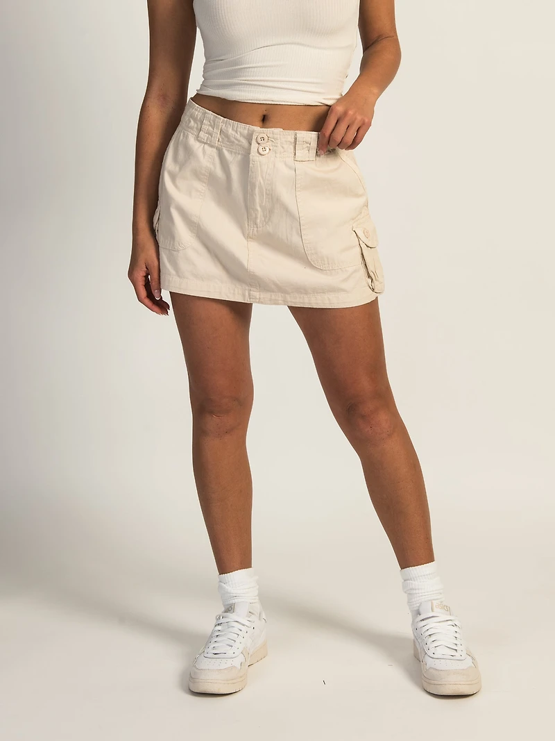 HARLOW BRIDGET SKIRT - WHITE CAP CLEARANCE