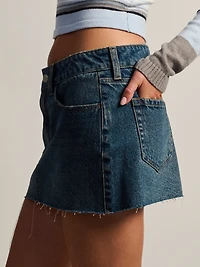 HARLOW DAISY DENIM SKORT - DARK WASH