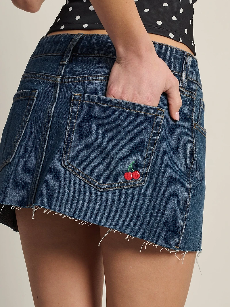 HARLOW DAISY DENIM SKORT - EMBROIDERED