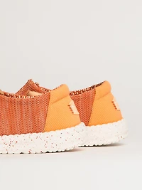 BASKETS WOMENS HEY DUDE WENDY STRETCH SOX - PEACH