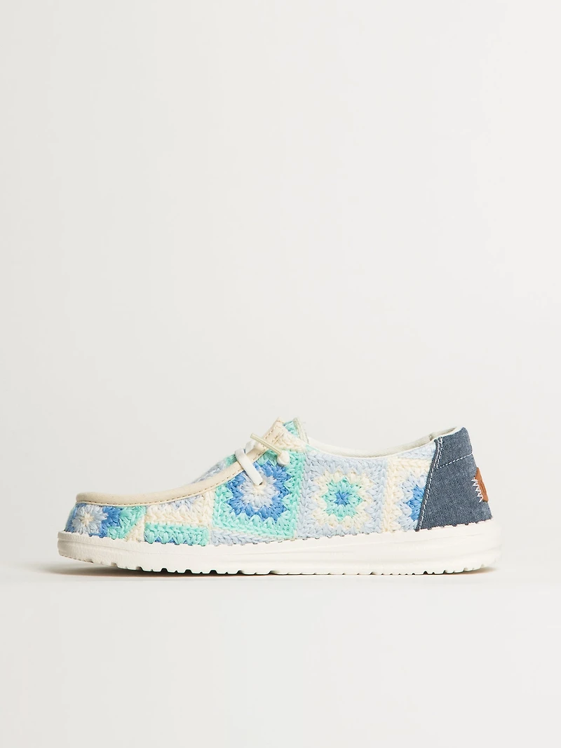 WOMENS HEYDUDE WENDY COTTAGE CROCHET SNEAKER - BLUE