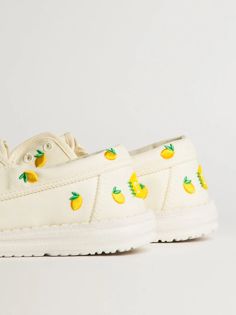 WOMENS HEY DUDE WENDY CRU BRODÉ - MULTI