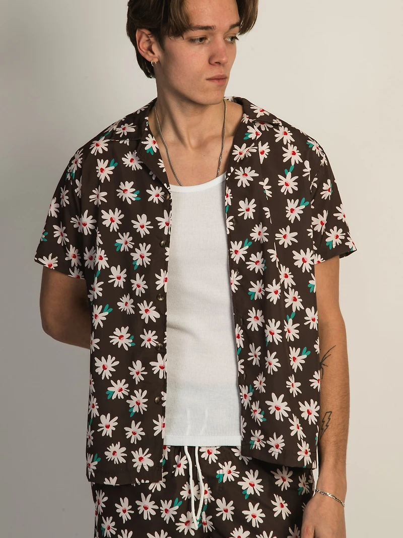 ISLAND HAZE FLORAL SHORT SLEEVE WOVEN