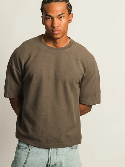 KOLBY SHORT CUT KNIT TEE- IRON