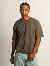 KOLBY SHORT CUT KNIT TEE- IRON