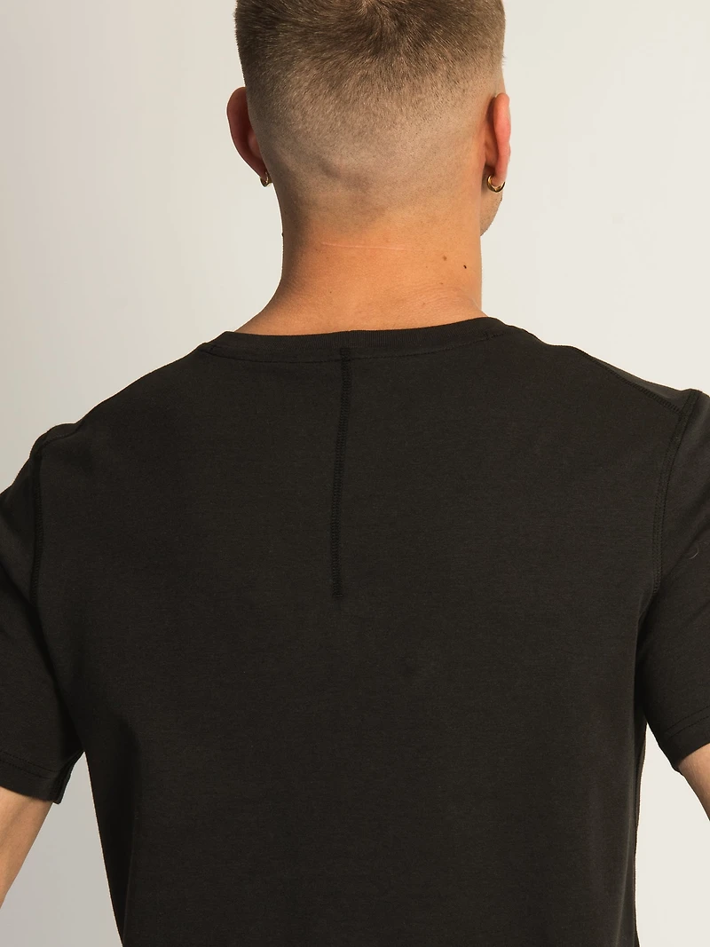 KOLBY KEEP COOL TEE - BLACK
