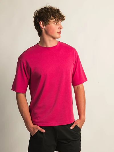 KOLBY KEEP COOL BOXY FIT TEE - BERRY