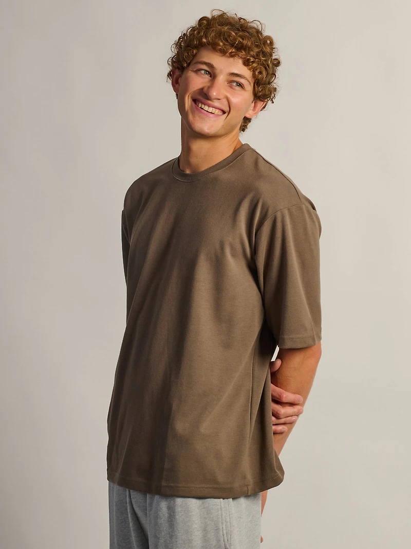 KOLBY BOXY FIT TEE - IRON