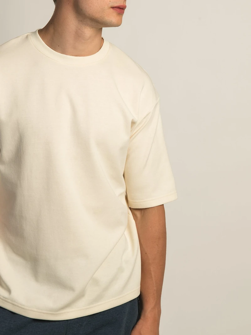 KOLBY BOXY FIT T-SHIRT- CRÈME