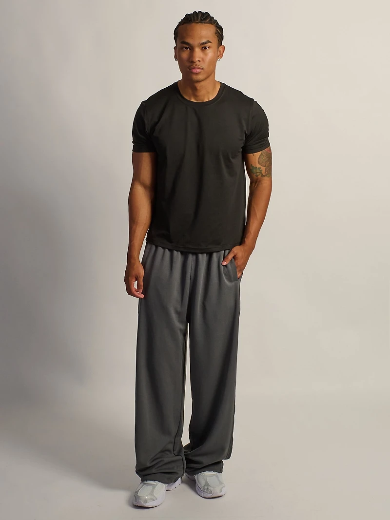 KOLBY AMRAP TEE - BLACK