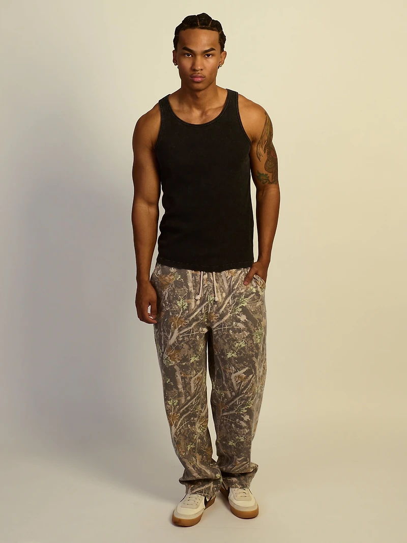 KOLBY RIBBED TANK - BLACK