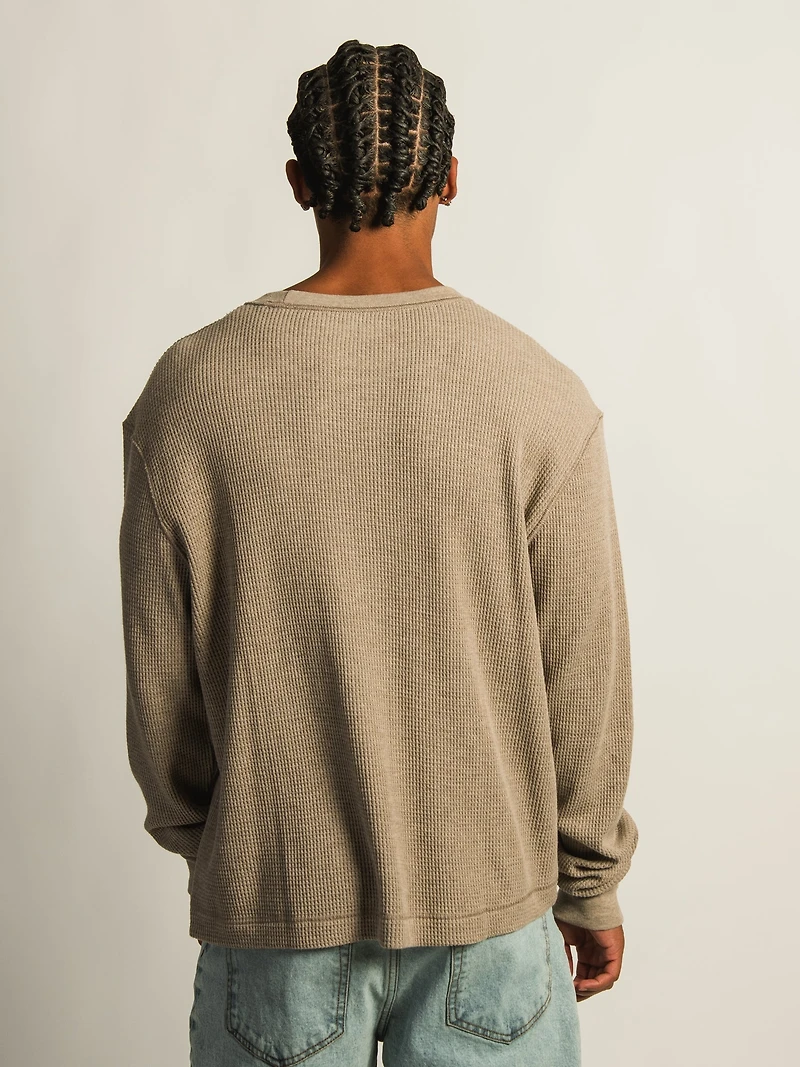 KOLBY SHORT CUT LONG SLEEVE WAFFLE SHIRT
