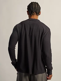 TEXTURED WAFFLE HENLEY - BLACK