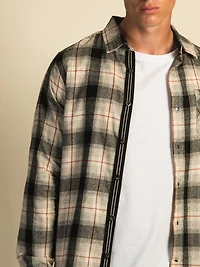 KOLBY CLASSIC PLAID BUTTON UP