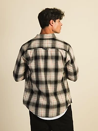 KOLBY CLASSIC PLAID BUTTON UP