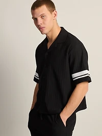 KOLBY SHORT CUT RIBBED BUTTON UP